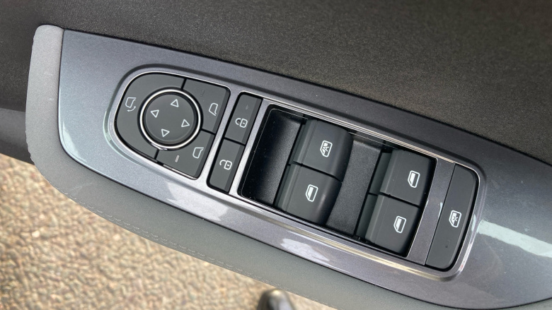 BYD Dolphin Surf 65kW Boost 43kWh 5dr Auto Electric Hatchback